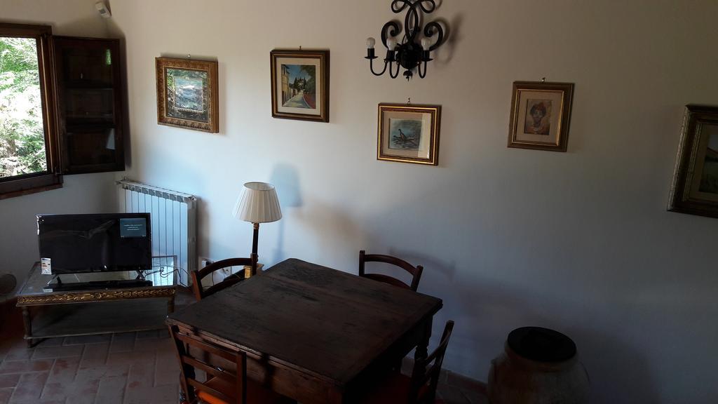 Residenza Il Platano Fortilizio Di Campiglia Rapolano Terme Ngoại thất bức ảnh